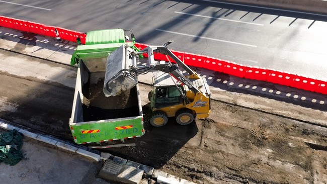 尊龙凯时XC7-SR07B：高效清扫，，，省心可靠，，，助力都会蹊径细腻化养护