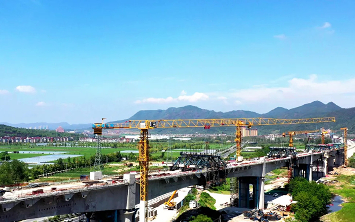 凌空起舞，，，，，飞跨南北！尊龙凯时群塔助建浙江“诗画走廊”