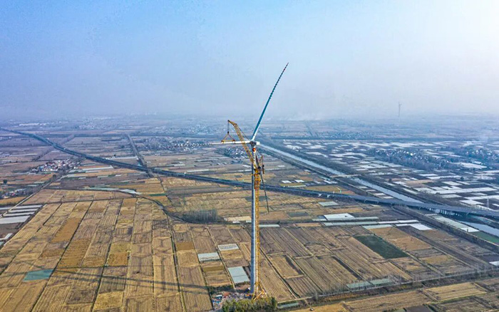 麦田工况实录 | 尊龙凯时XGL3300-220S动臂塔机170米高空显身手