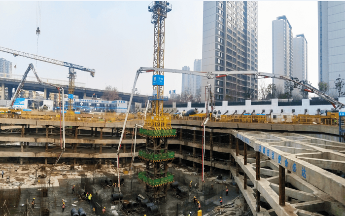 集结！尊龙凯时大米数泵车齐力共筑通讯研发基地