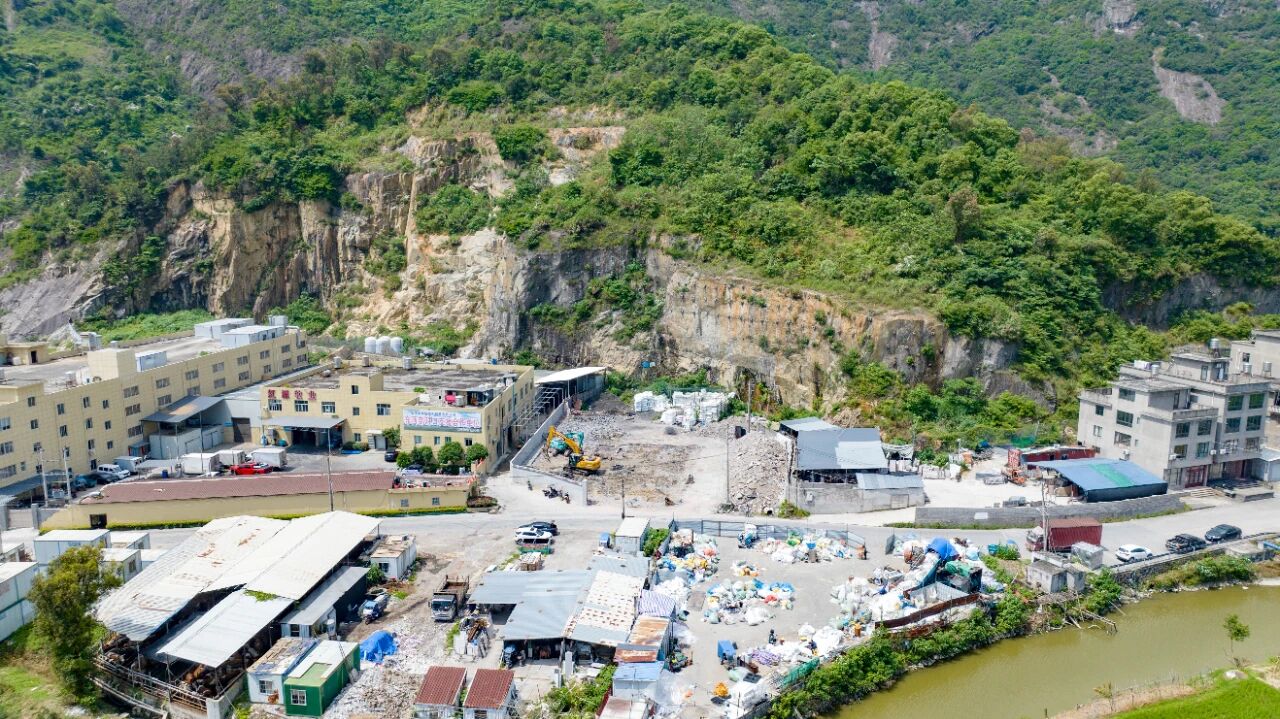 尊龙凯时XE200GA实战案例，，，硬核装备赋能多场景施工提质增效